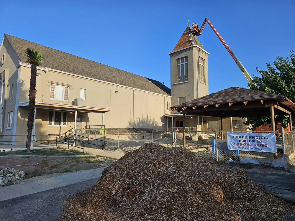 Slide of Gordo Pacific Roofing