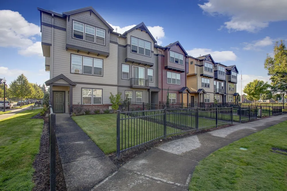 Slide of Gores Construction