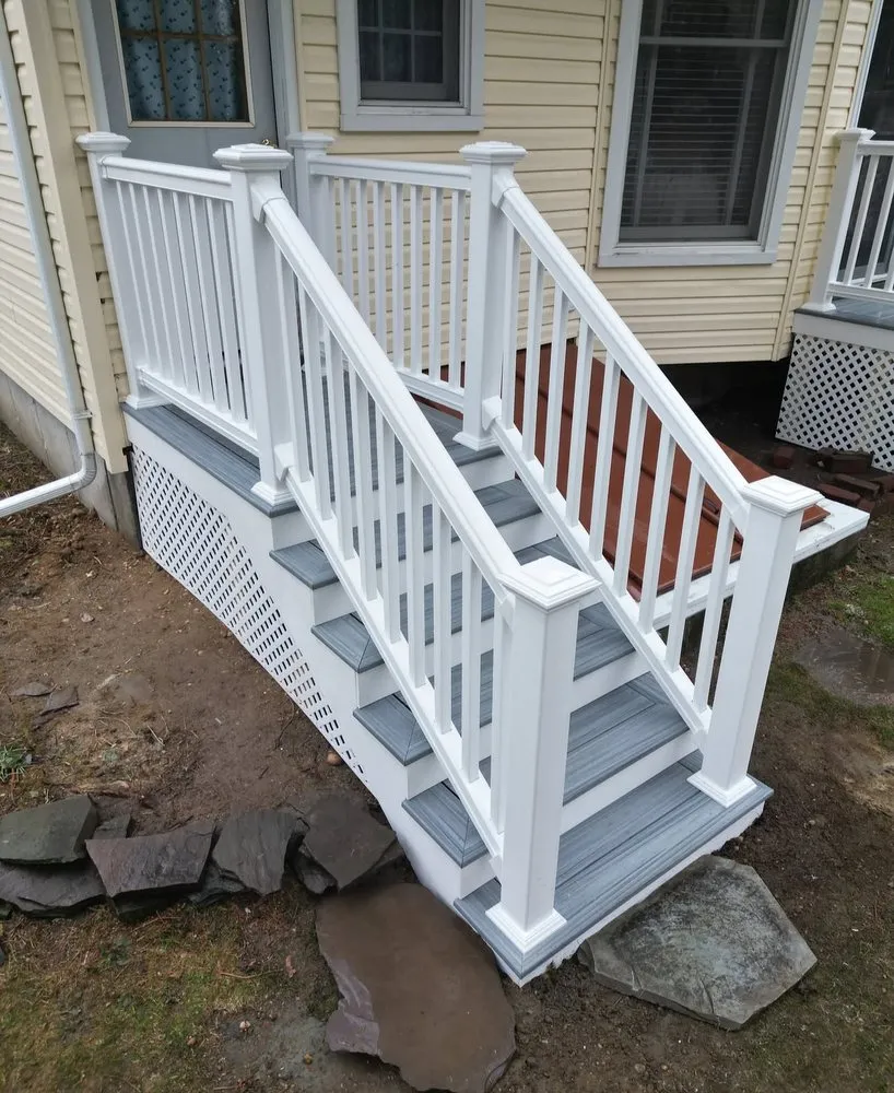 Slide of Gorila’z Construction