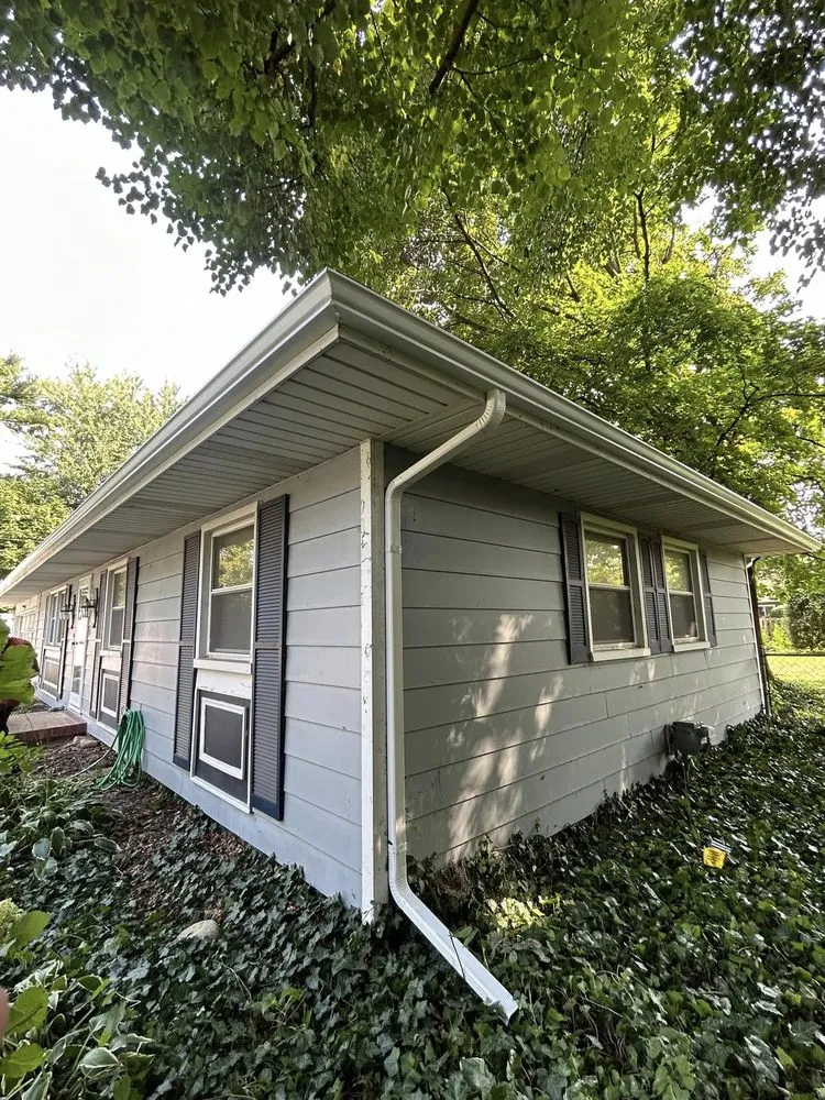 Slide of Gorilla Construction