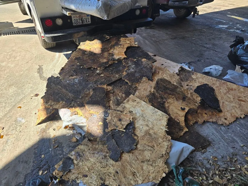 Slide of GORILLA ROOFING