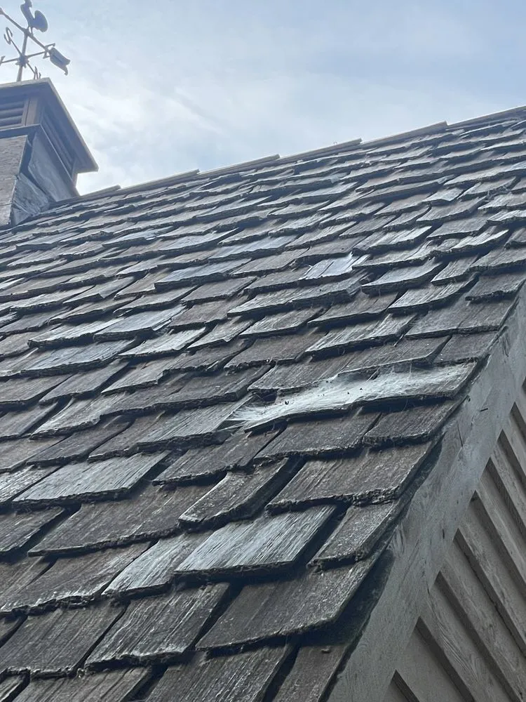 Slide of Gorman Cedar Roofing