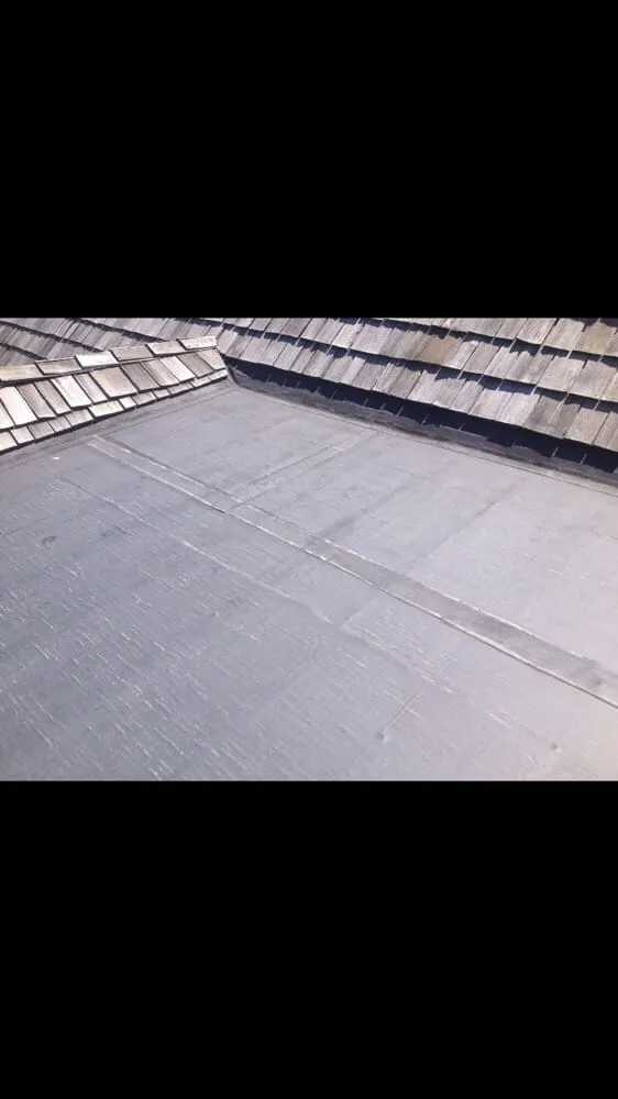 Slide of Gorman Cedar Roofing