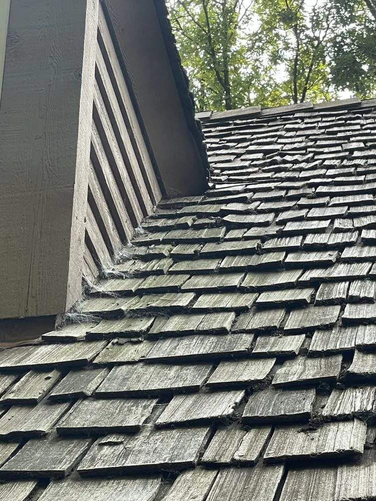 Slide of Gorman Cedar Roofing