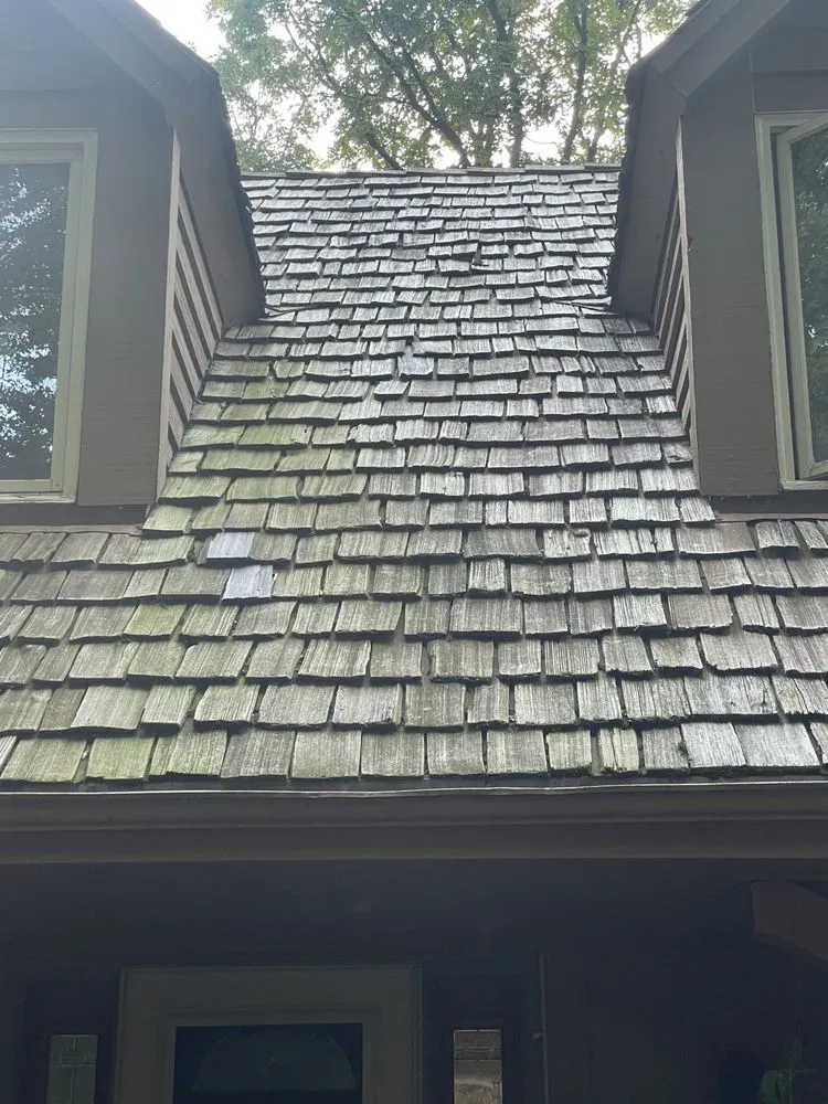 Slide of Gorman Cedar Roofing
