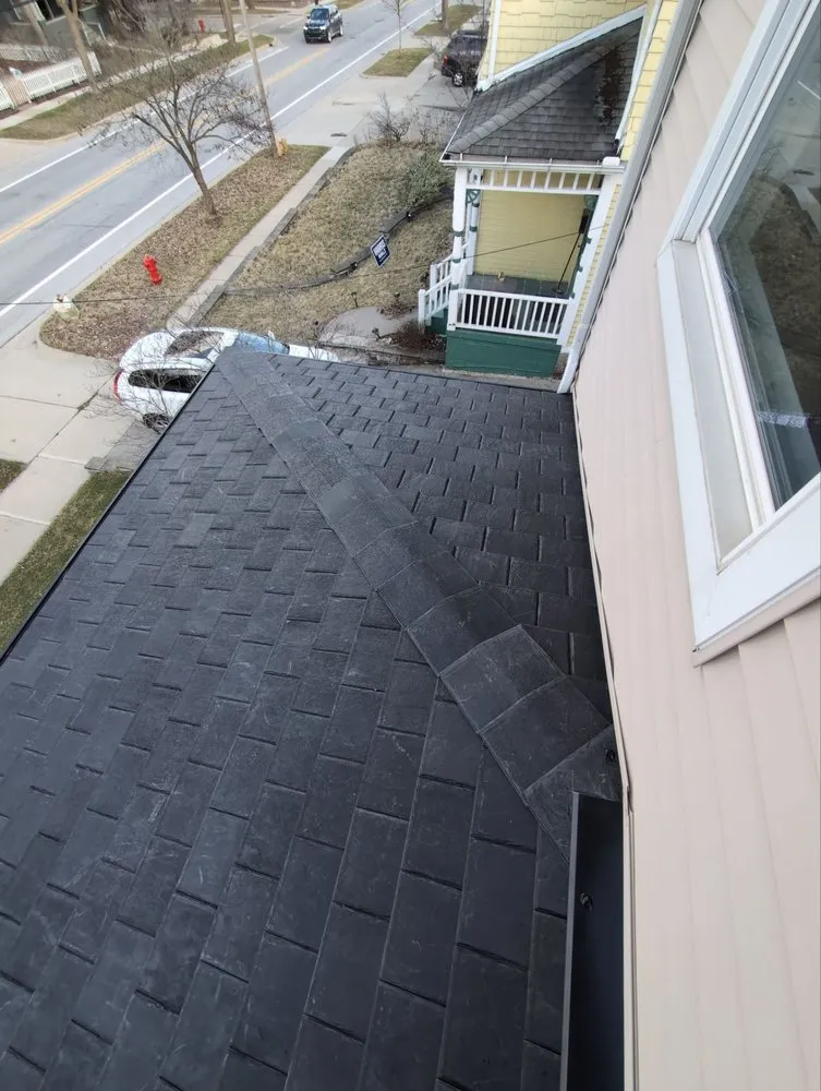 Slide of GoTo Roofing