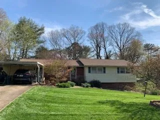 Slide of GOZ Roofing & Handyman