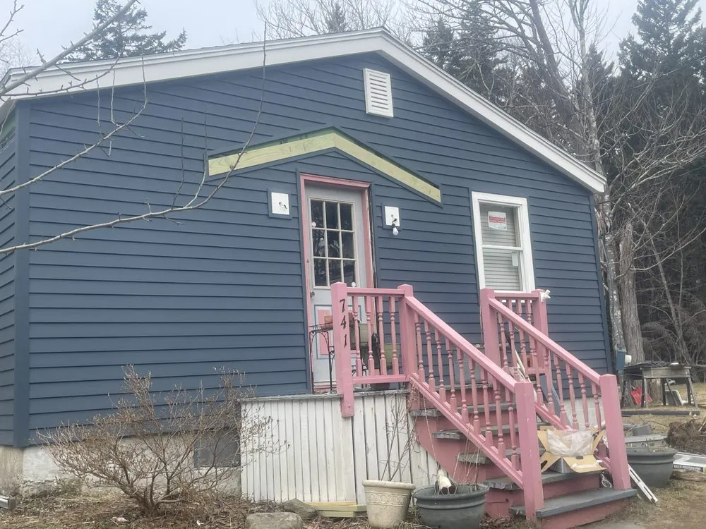 Slide of G&R Construction