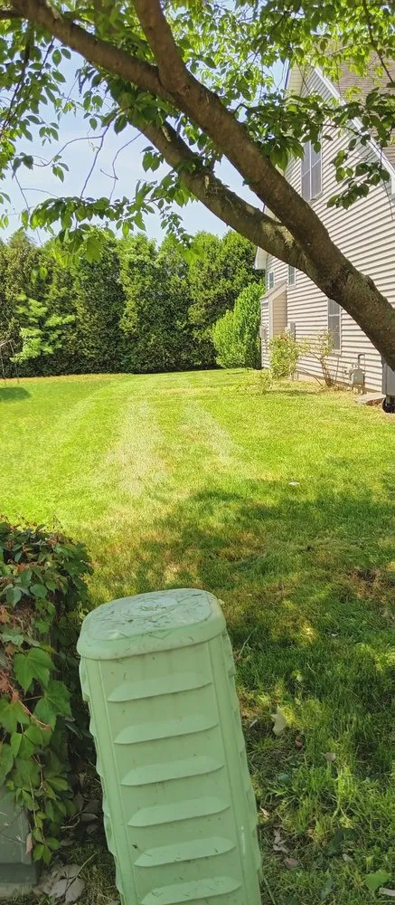 Slide of G&R HANDYMAN SERVICES