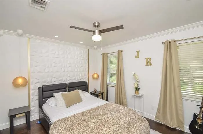 Slide of G&R Remodeling And Roofing