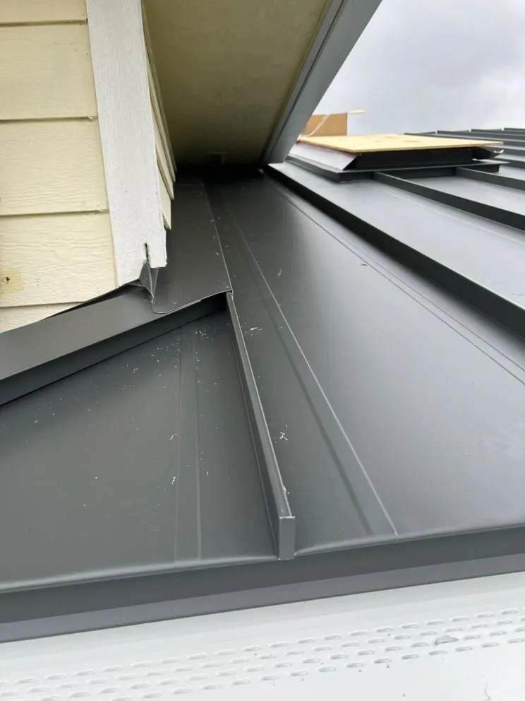 Slide of GR Roofing