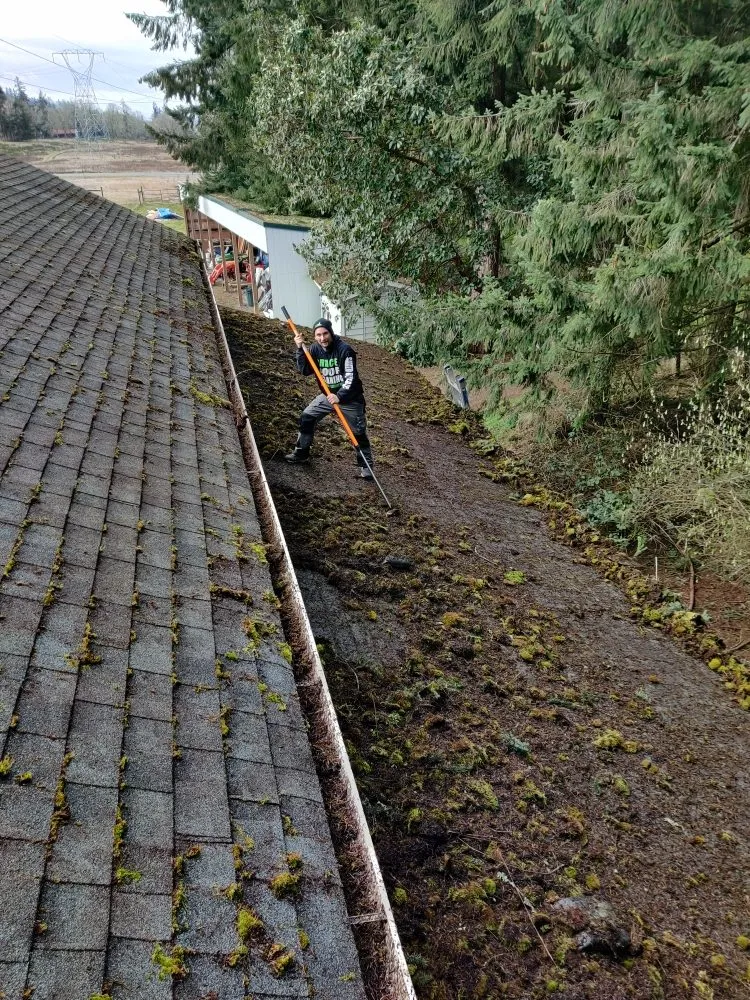 Slide of Grace Roof Cleaning