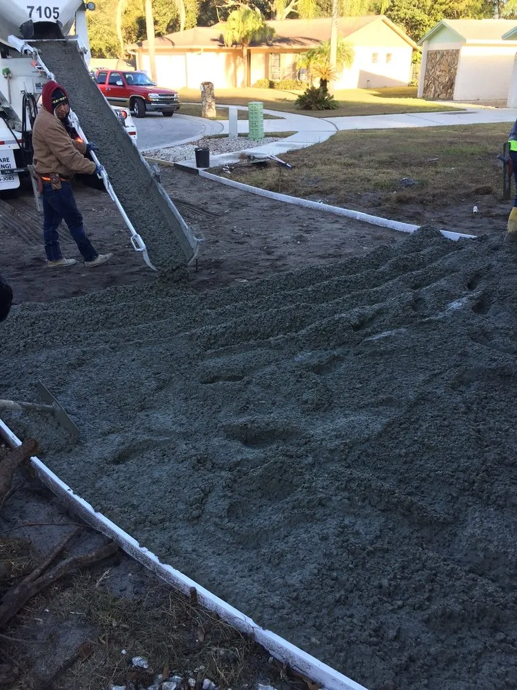 Trusted shingle roofing service experts serving Lithia, FL - Graco Construction