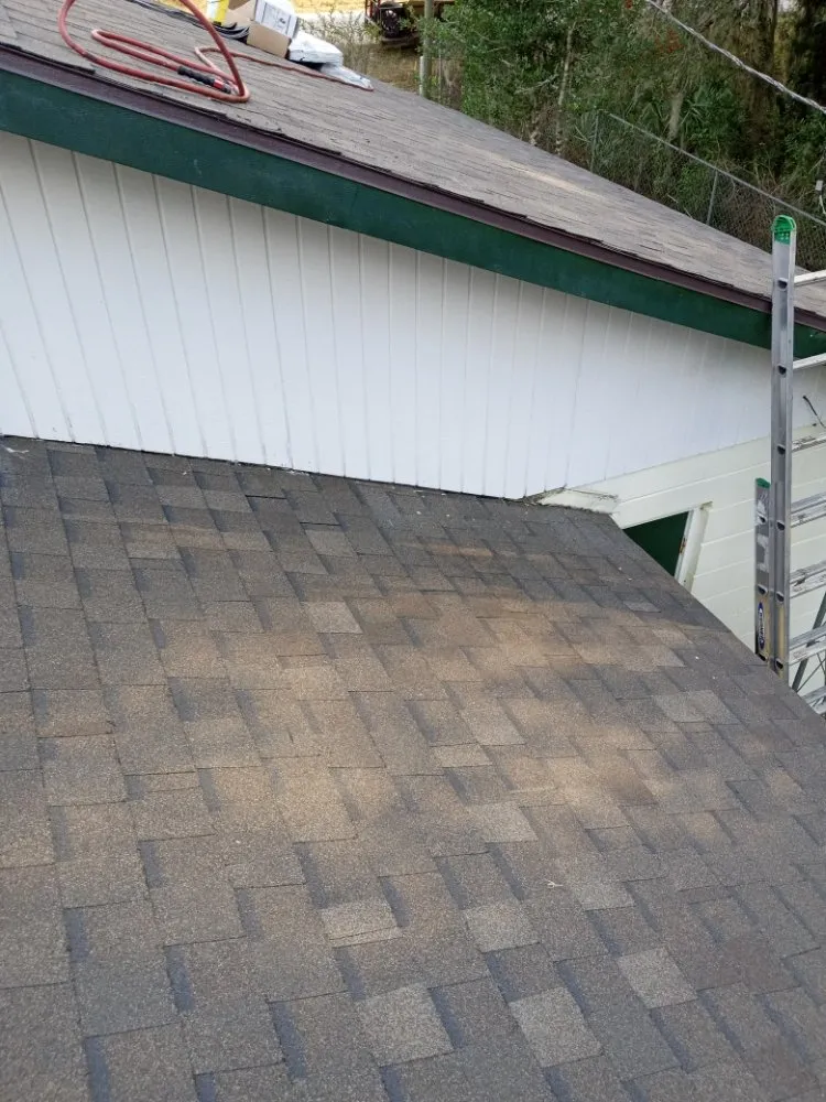 Slide of Grady Cross Roofing