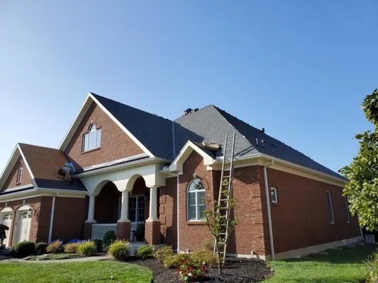 Graff Roofing Logo