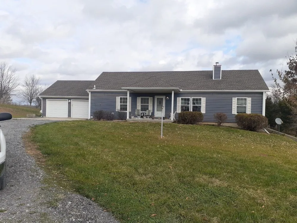 Slide of Gragg Roofing