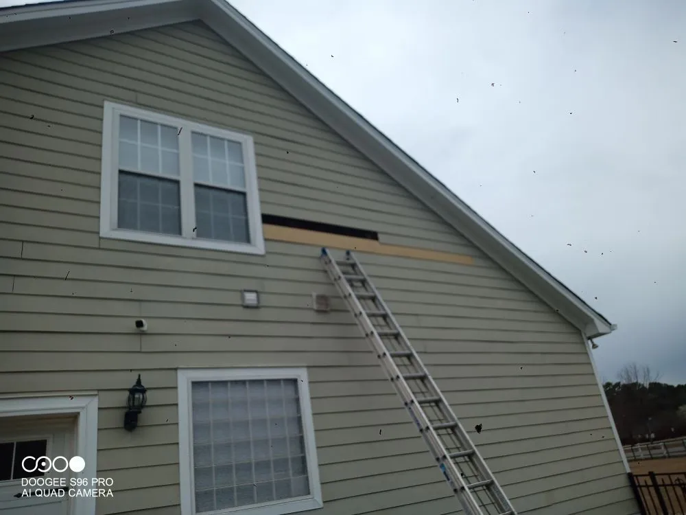 Slide of Graham's Roofing and Painting