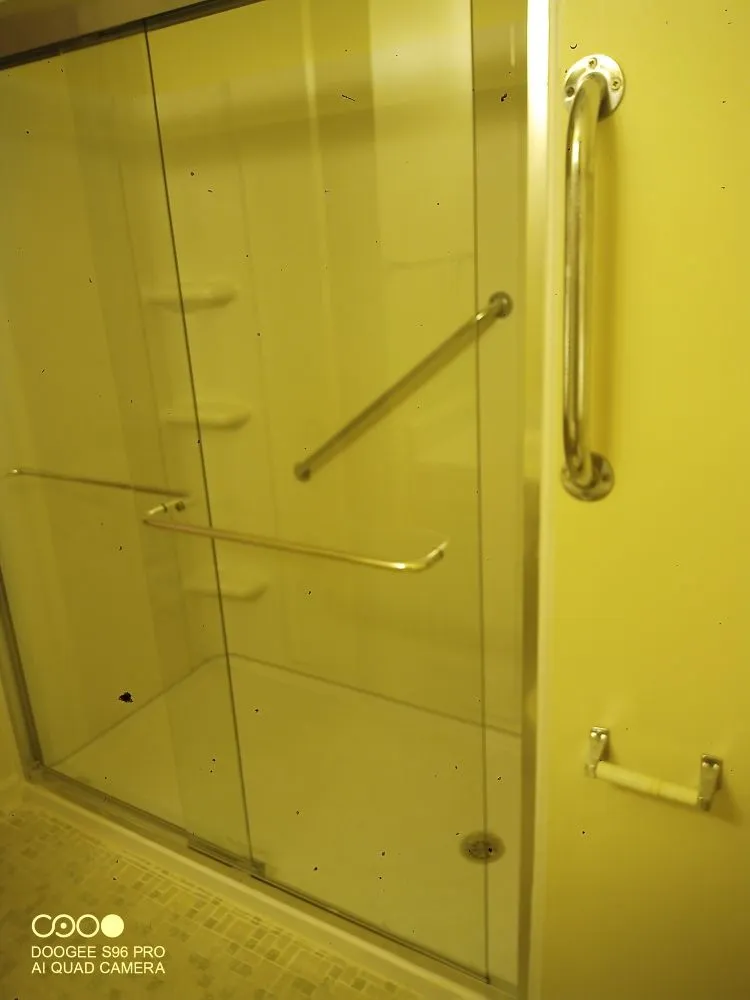 Slide of Graham's Roofing and Painting