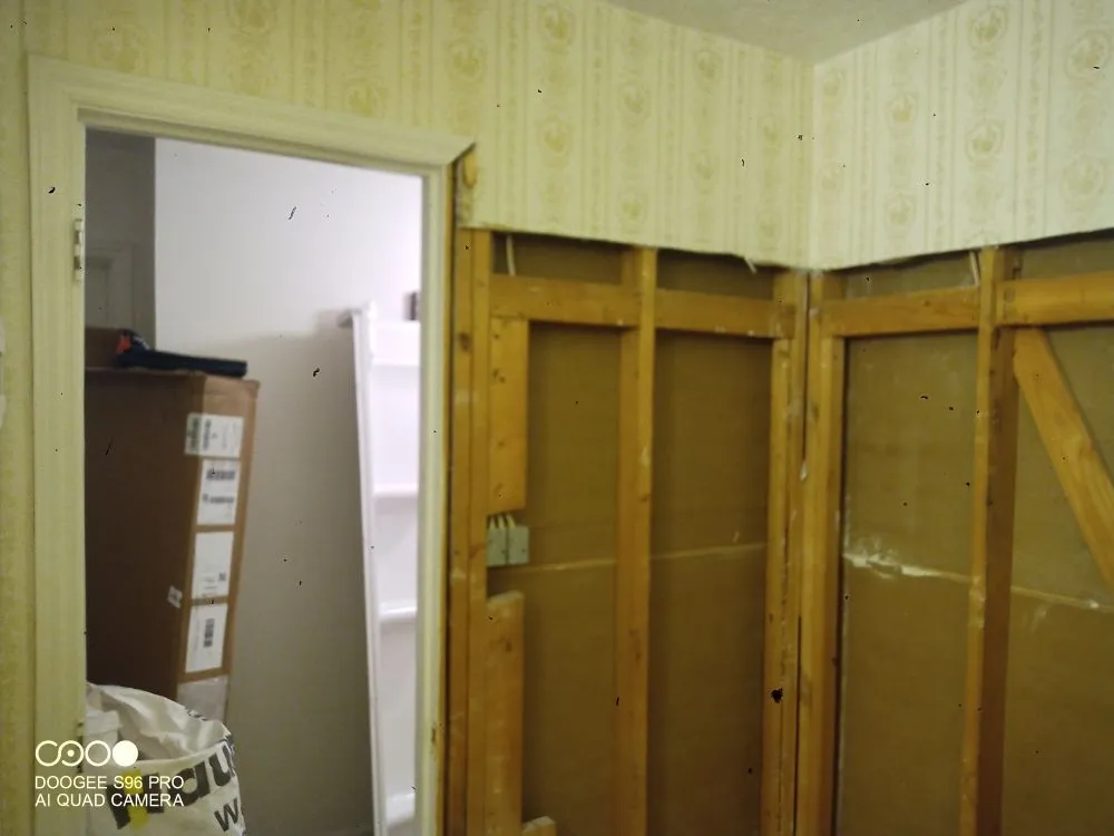 Slide of Graham's Roofing and Painting