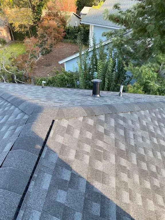 Slide of Gramajo Roofing