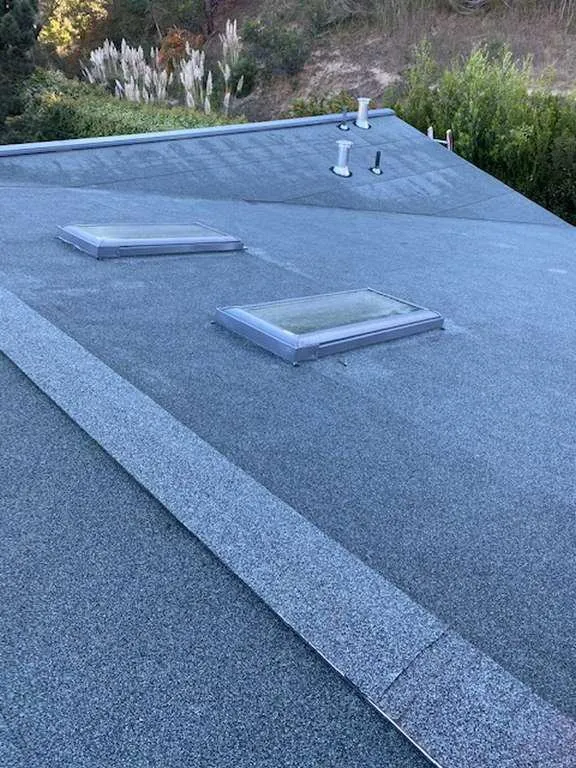 Slide of Gramajo Roofing