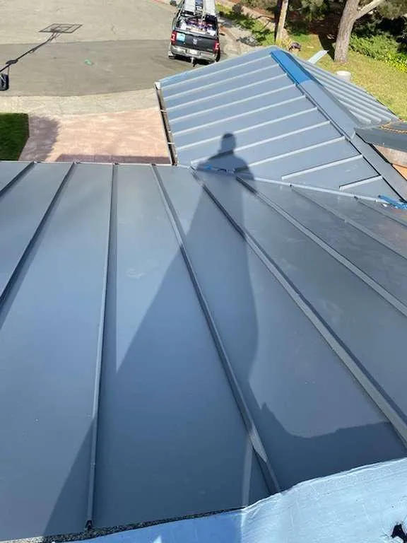 Slide of Gramajo Roofing