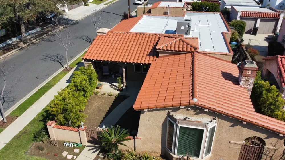 Slide of Grand Canyon Roofing