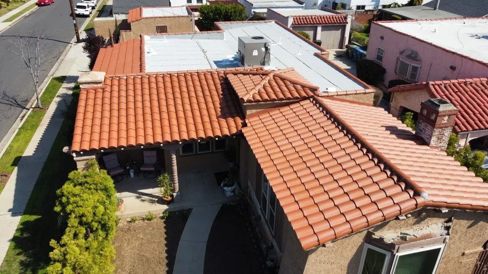 Slide of Grand Canyon Roofing