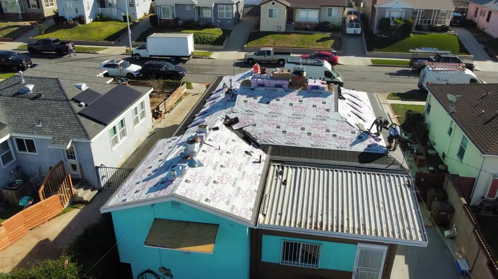 Slide of Grand Canyon Roofing