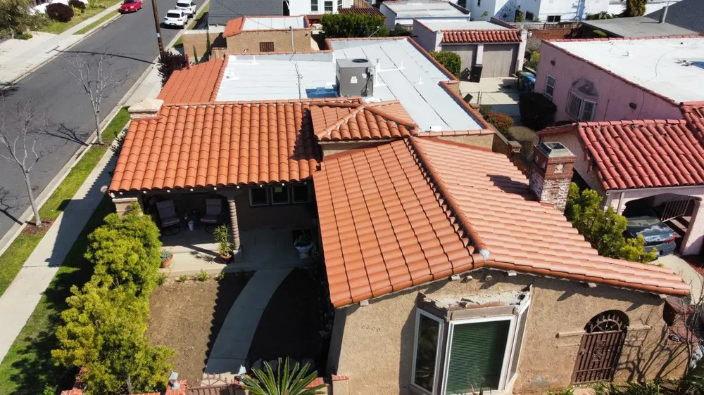 Slide of Grand Canyon Roofing