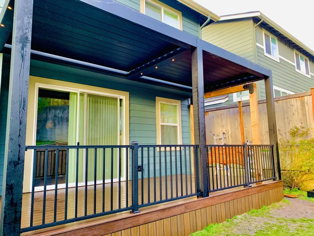 Slide of Grand Decks