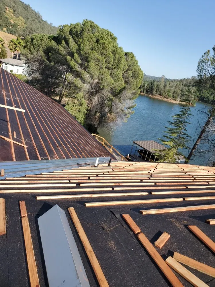 Slide of Grand Performance Roofing