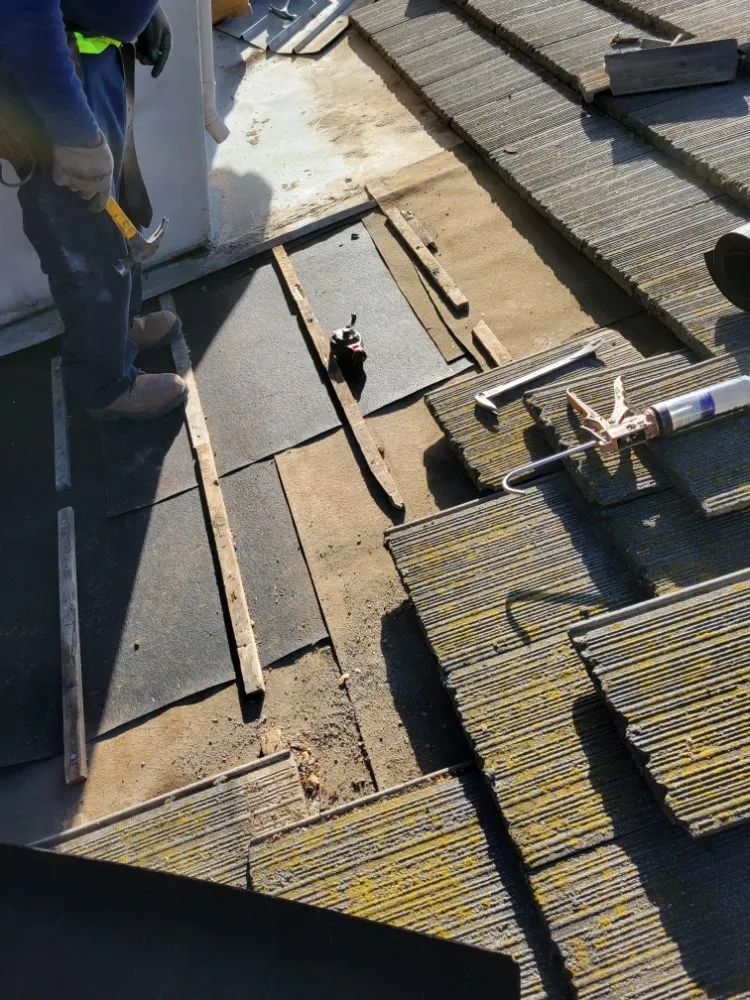 Slide of Grand Performance Roofing