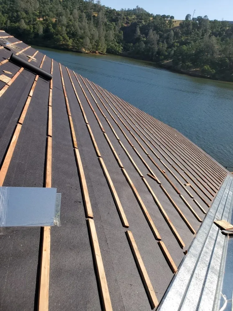 Slide of Grand Performance Roofing