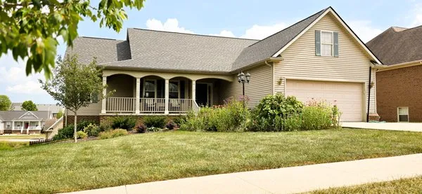 Grand Rising Exteriors Logo