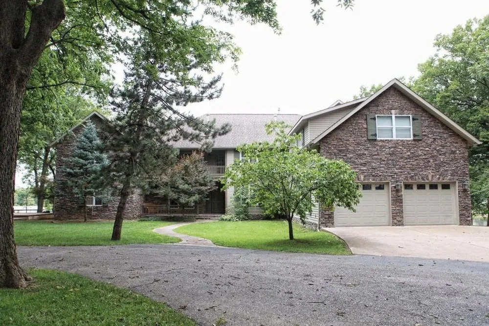 Slide of Grand Roofing