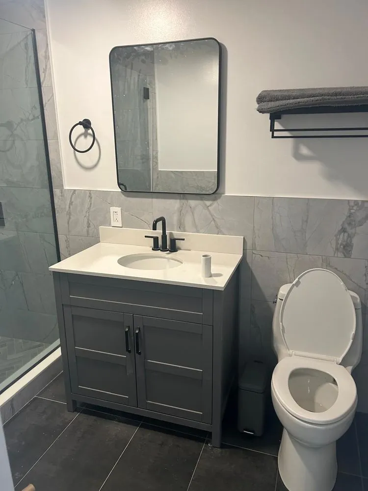 Slide of Grand View Construction