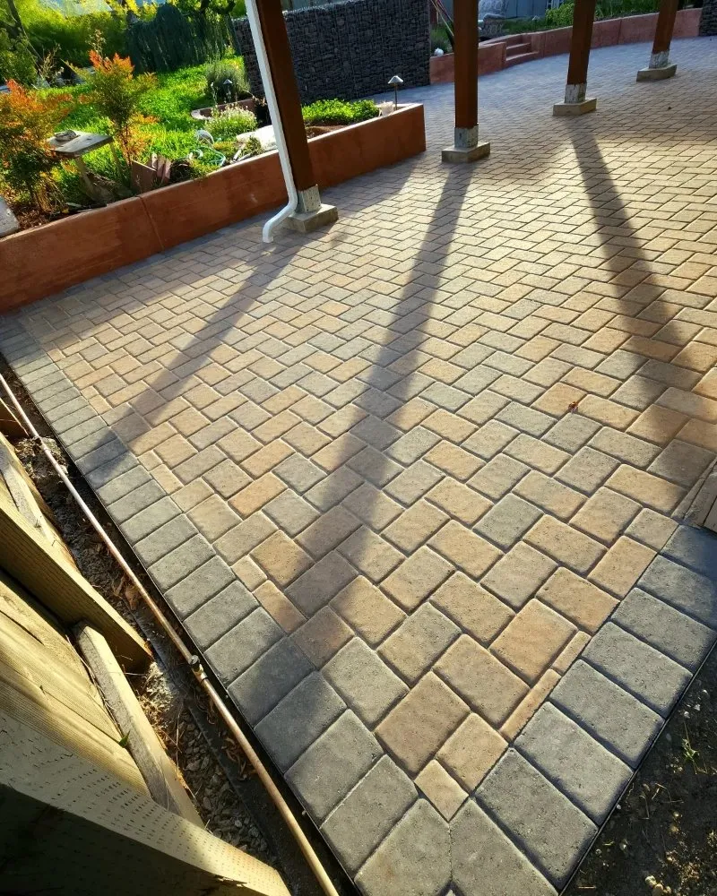 Slide of Grand View Contracting