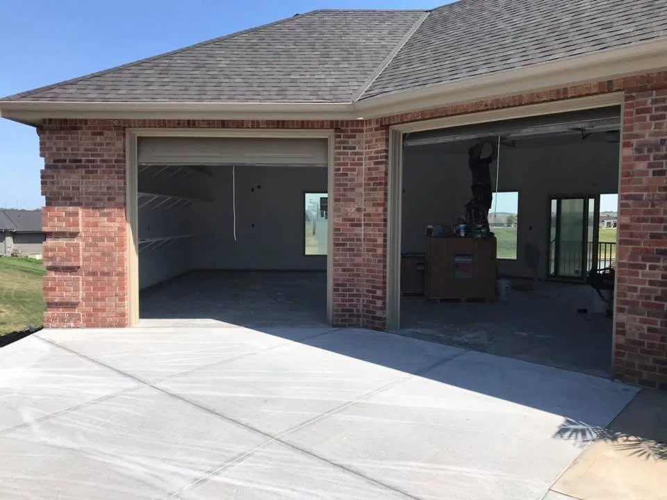 Slide of Grandel's Construction & Roofing