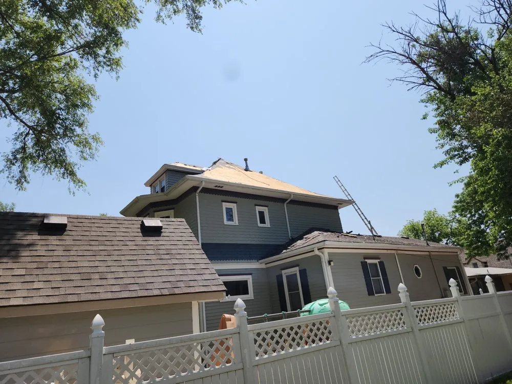 Slide of Grandview Roofing