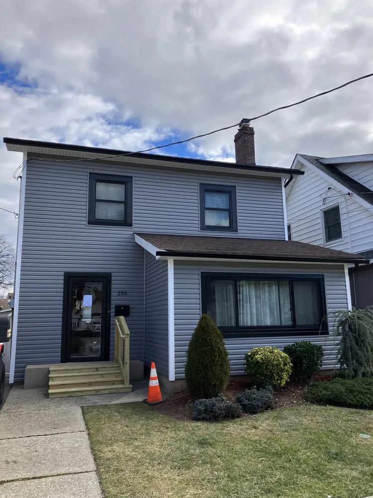 Professional roof replacement in Woodbridge Township, NJ by Grapevine Pro