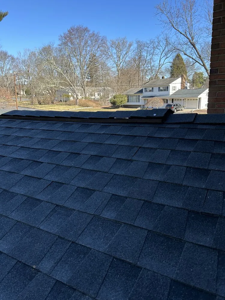 Reliable flat roof repair for homes in Woodbridge Township, NJ by Grapevine Pro