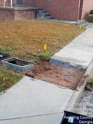 Gravley's construction and remodeling Logo