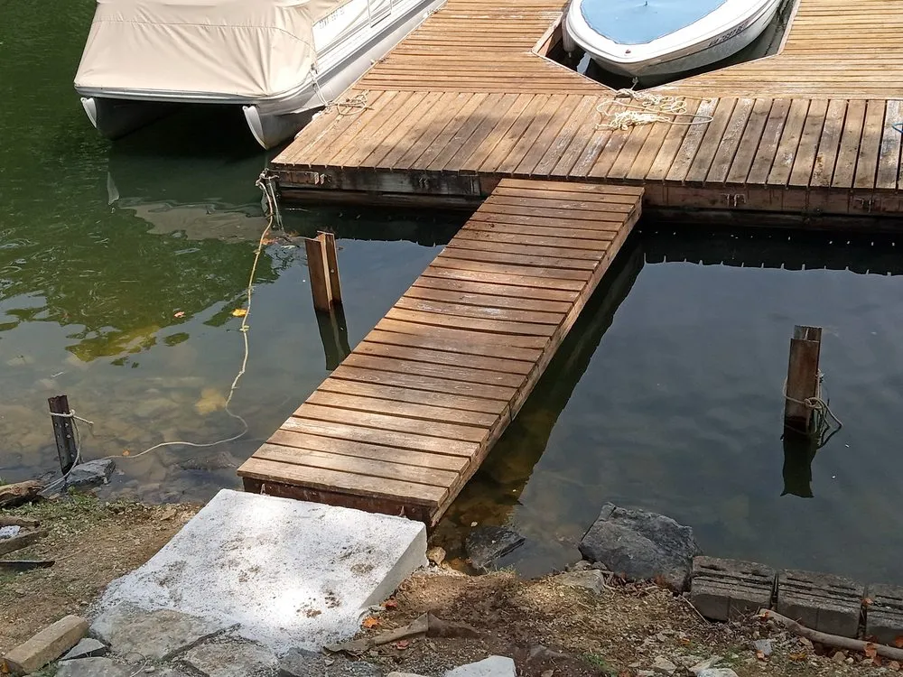 Slide of Gray Home Improvement