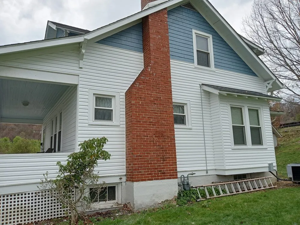 Slide of Gray Home Improvement