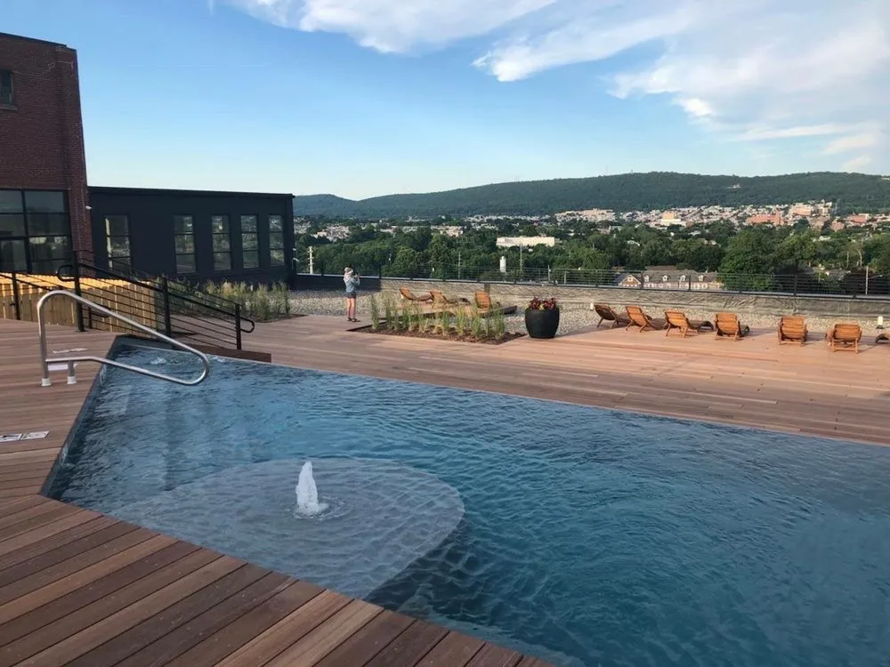 Slide of Graydus Custom Building Solutions