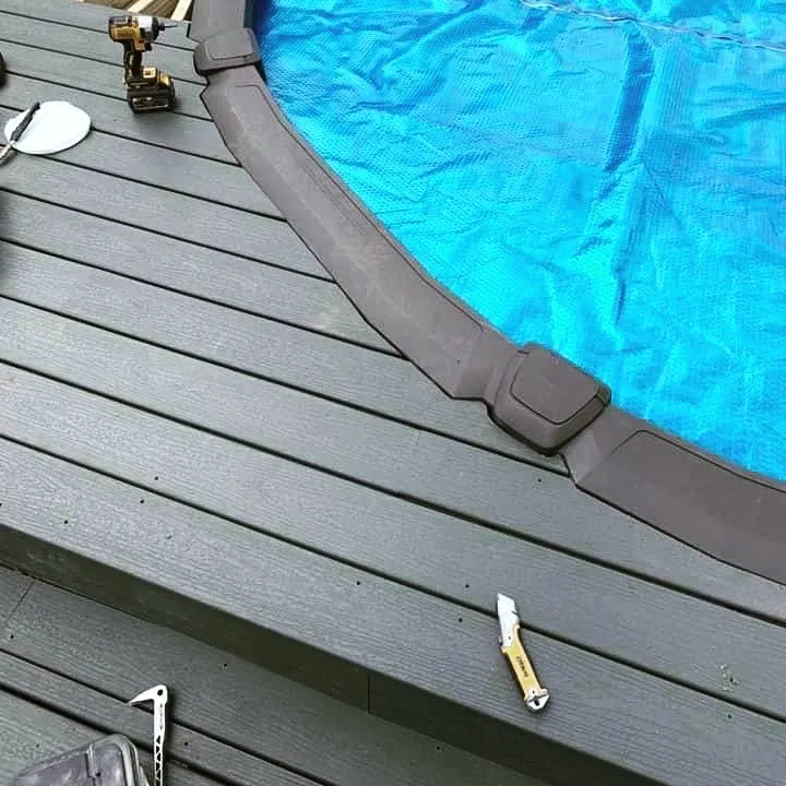 Slide of Graydus Custom Building Solutions