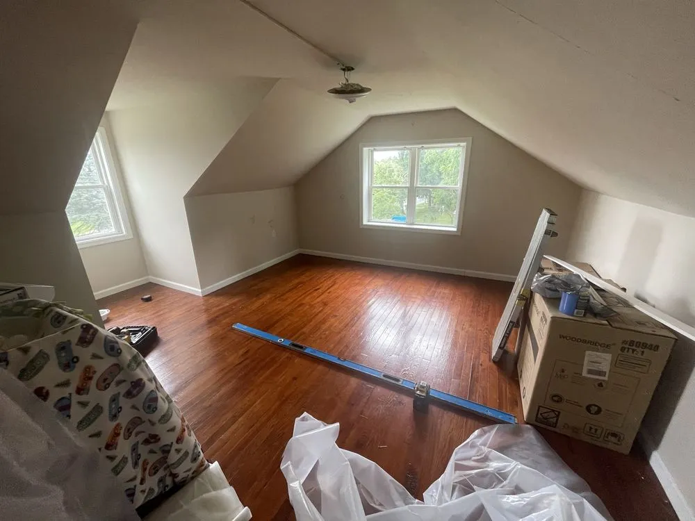 Slide of Graydus Custom Building Solutions