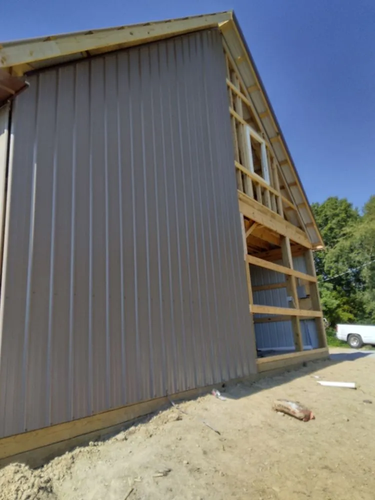 Slide of Grays Contracting