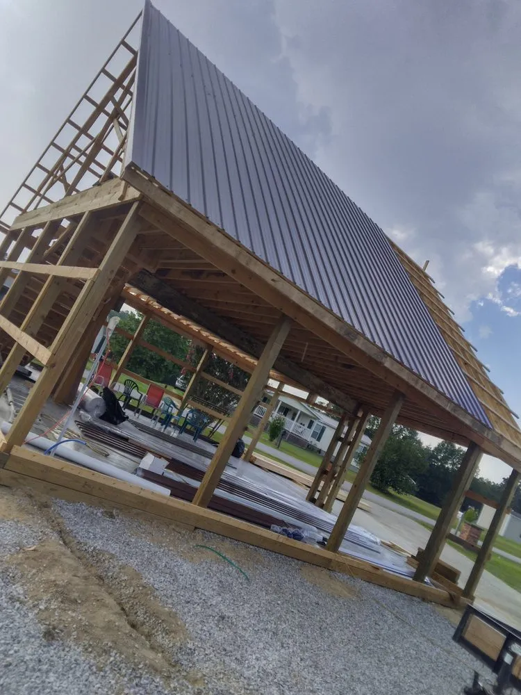 Slide of Grays Contracting